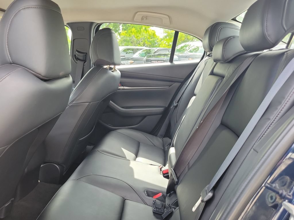 Used 2025 MAZDA MAZDA3 s FWD image 13