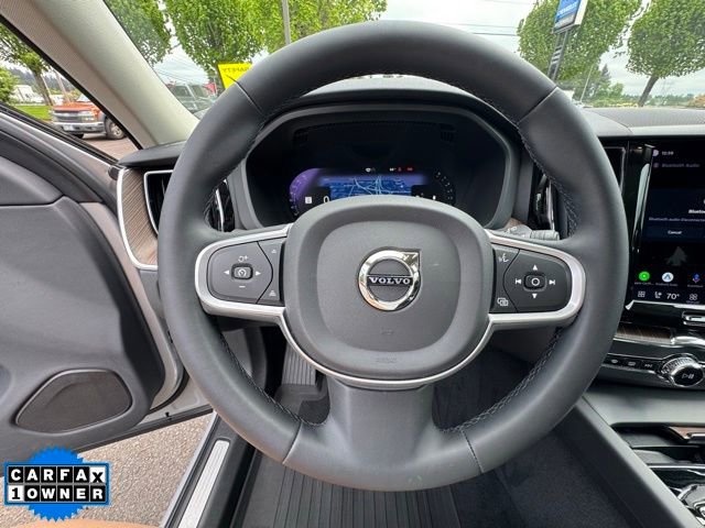 Used 2022 Volvo XC60 B5 Momentum AWD/4WD image 22