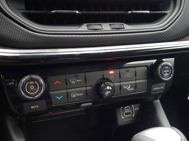 New 2026 Jeep Compass Latitude image 22