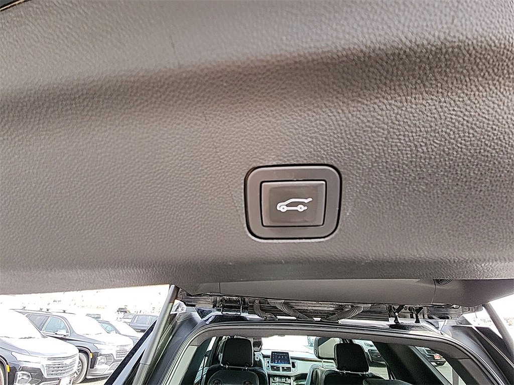 Certified 2024 Chevrolet Tahoe Premier w/ Premium Package image 36