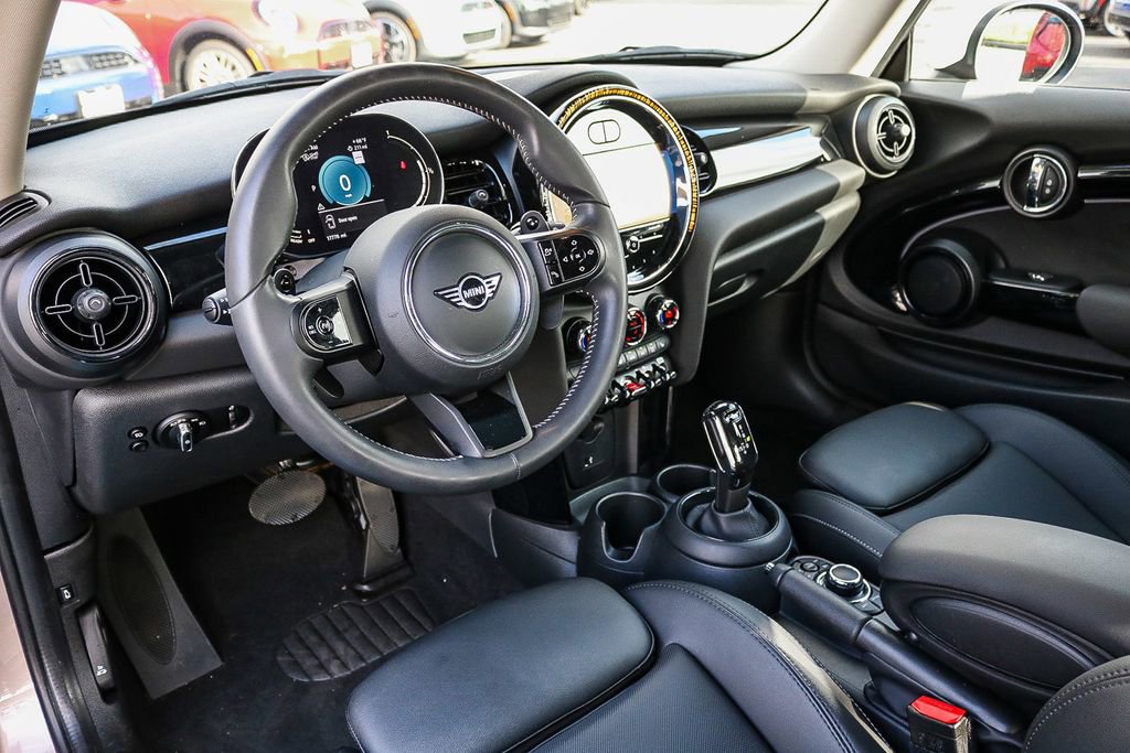 Used 2023 MINI Cooper S image 12