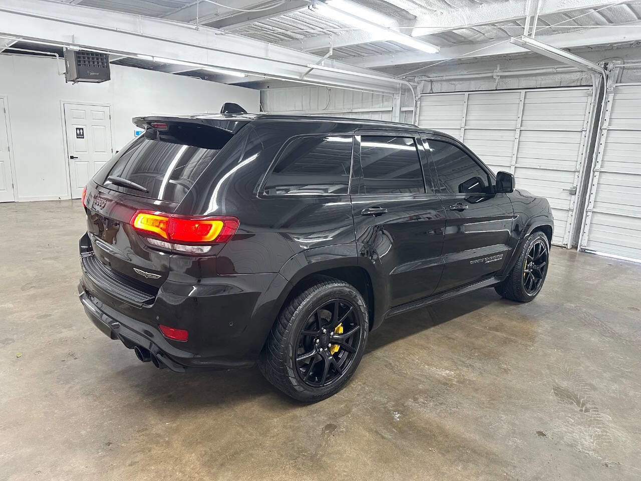 Used 2018 Jeep Grand Cherokee Trackhawk image 10
