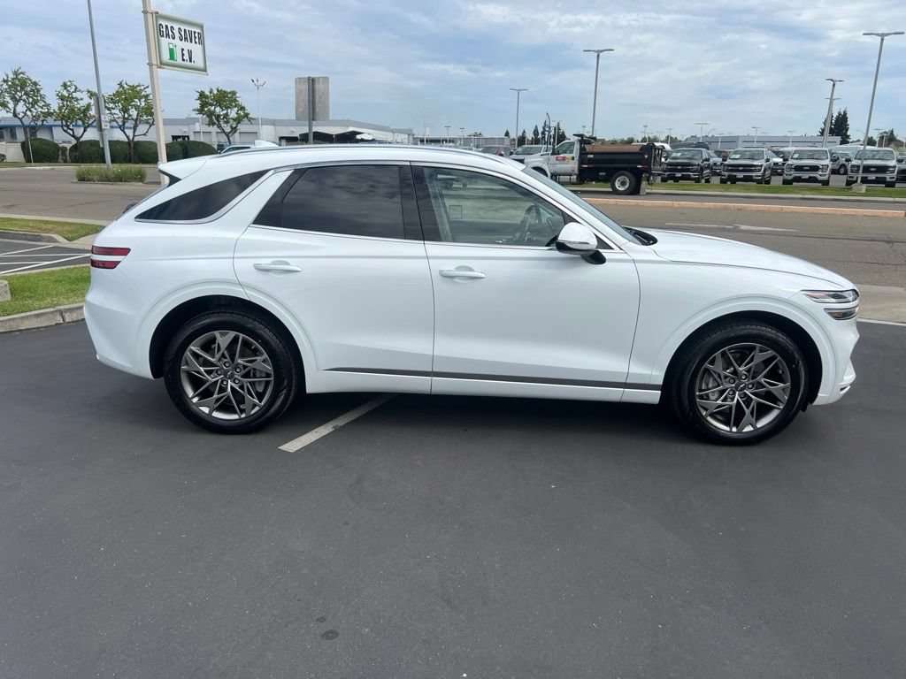 Used 2023 Genesis GV70 2.5T w/ Select Package AWD/4WD image 14