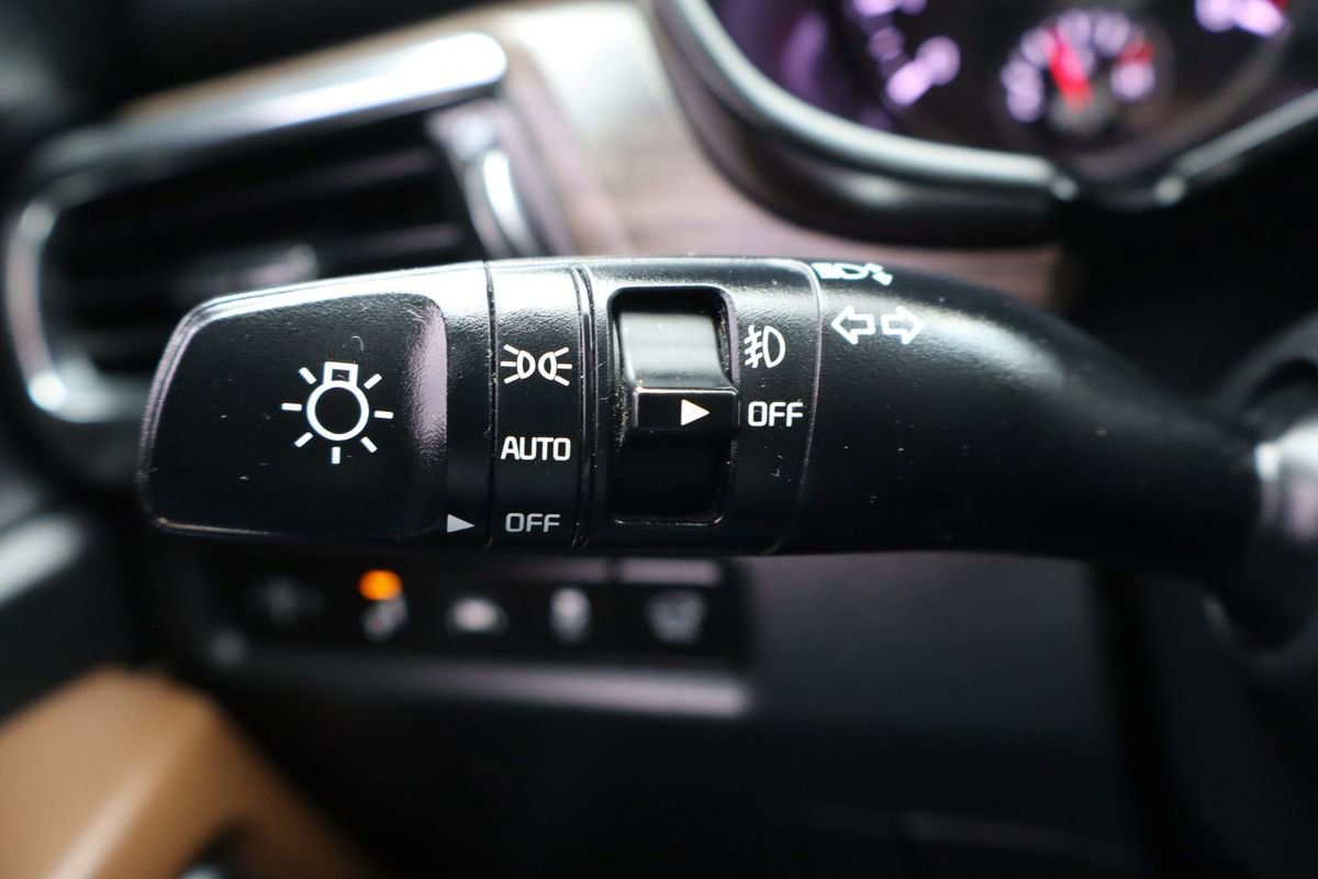 Used 2020 Kia Telluride SX w/ SX Prestige Package image 34