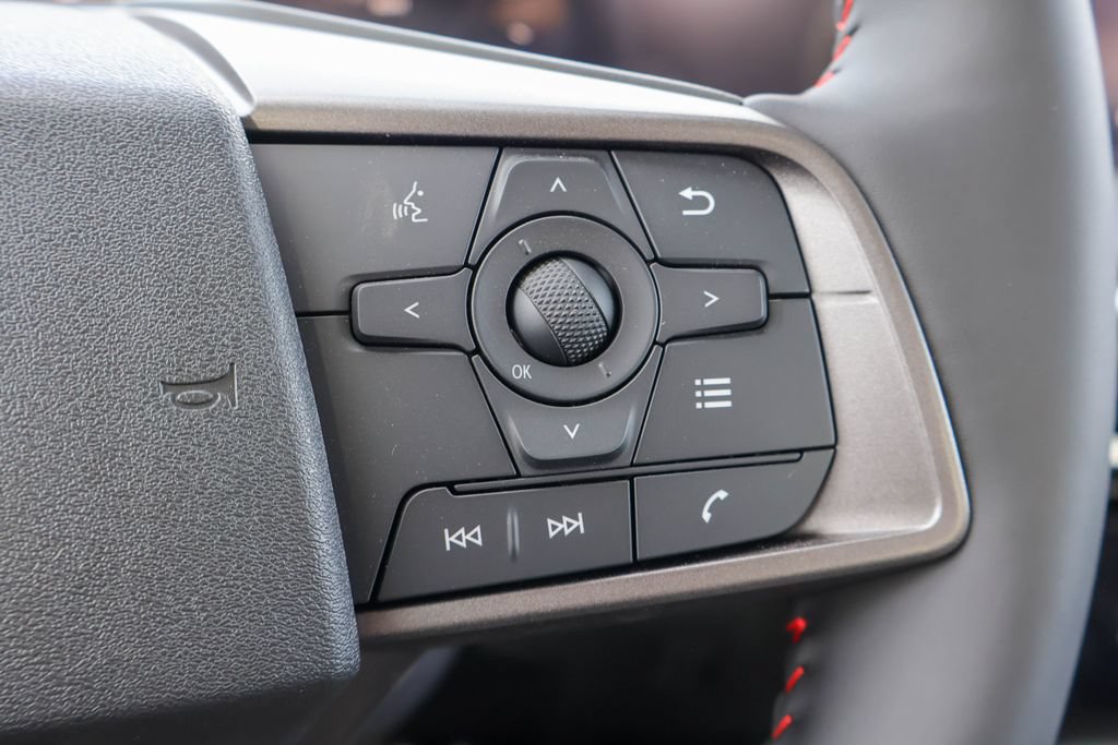 New 2026 Nissan Sentra SR w/ SR Premium Package FWD image 11