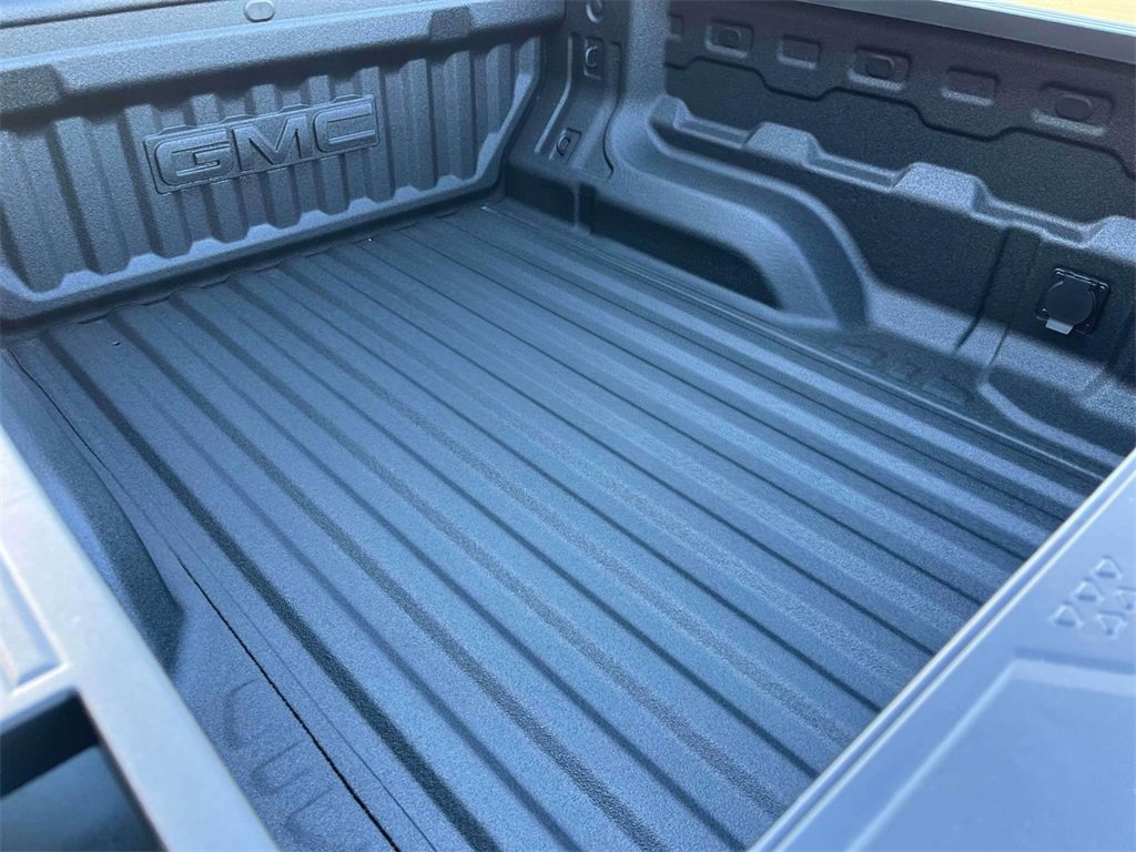 New 2026 GMC Canyon AT4 w/ Technology Plus Package image 11