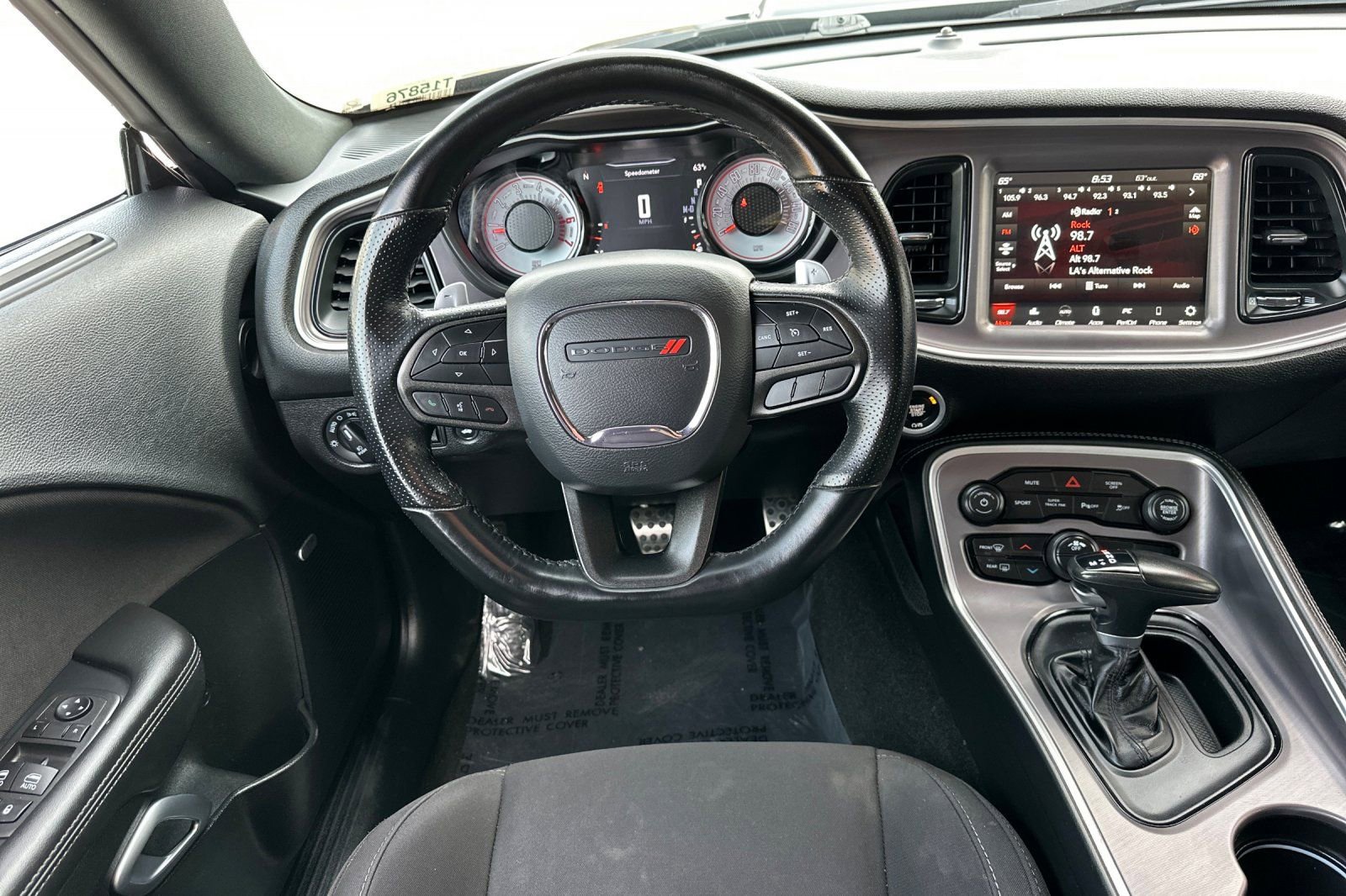 Used 2022 Dodge Challenger R/T w/ Shaker Package RWD image 17