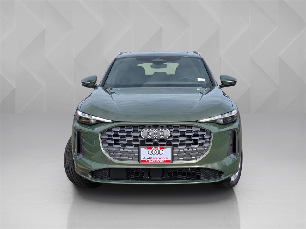 New 2025 Audi Q5 Premium Plus image 2