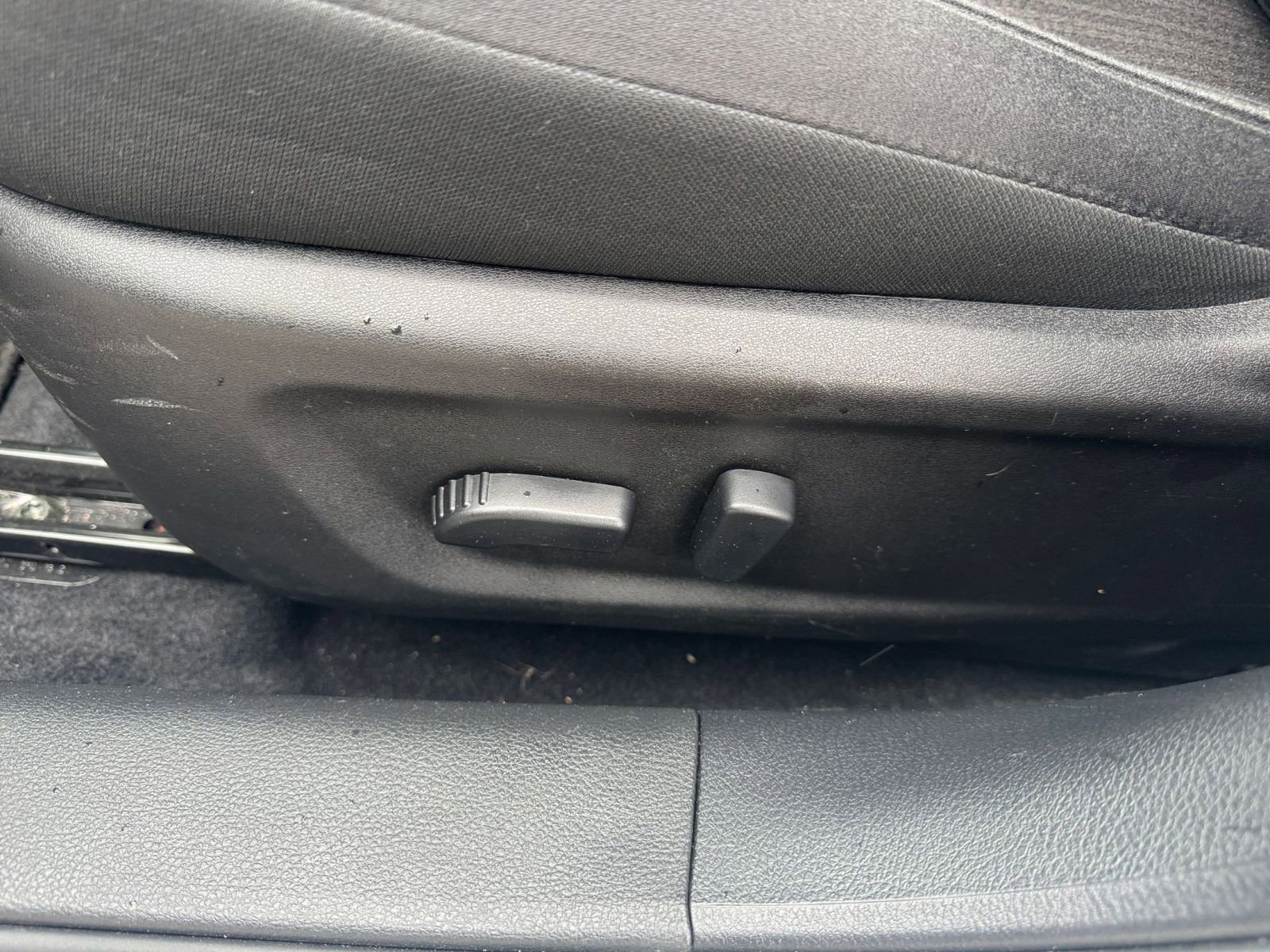 Used 2025 Nissan Altima 2.5 SV image 22