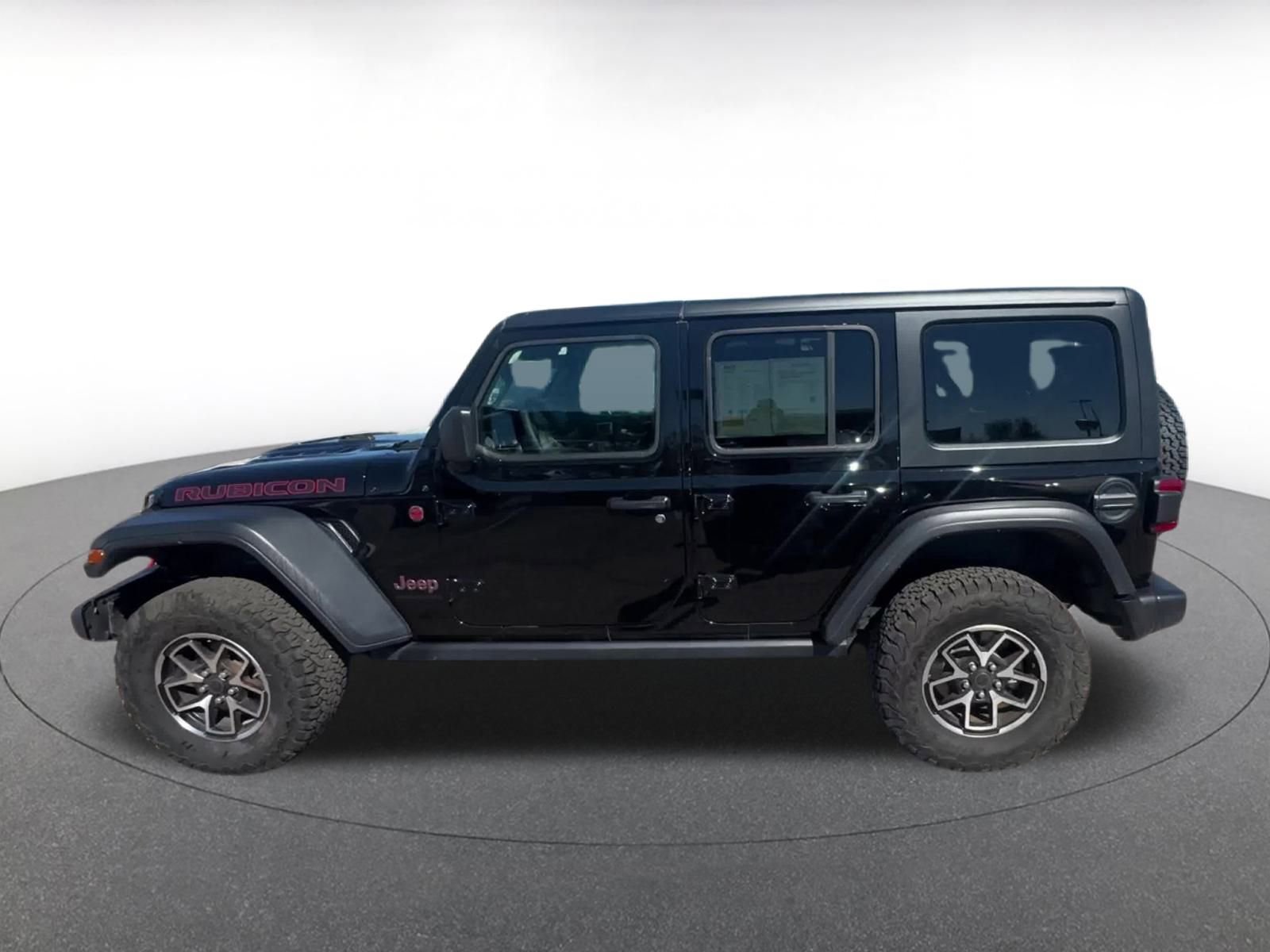 Used 2025 Jeep Wrangler Unlimited Rubicon image 8