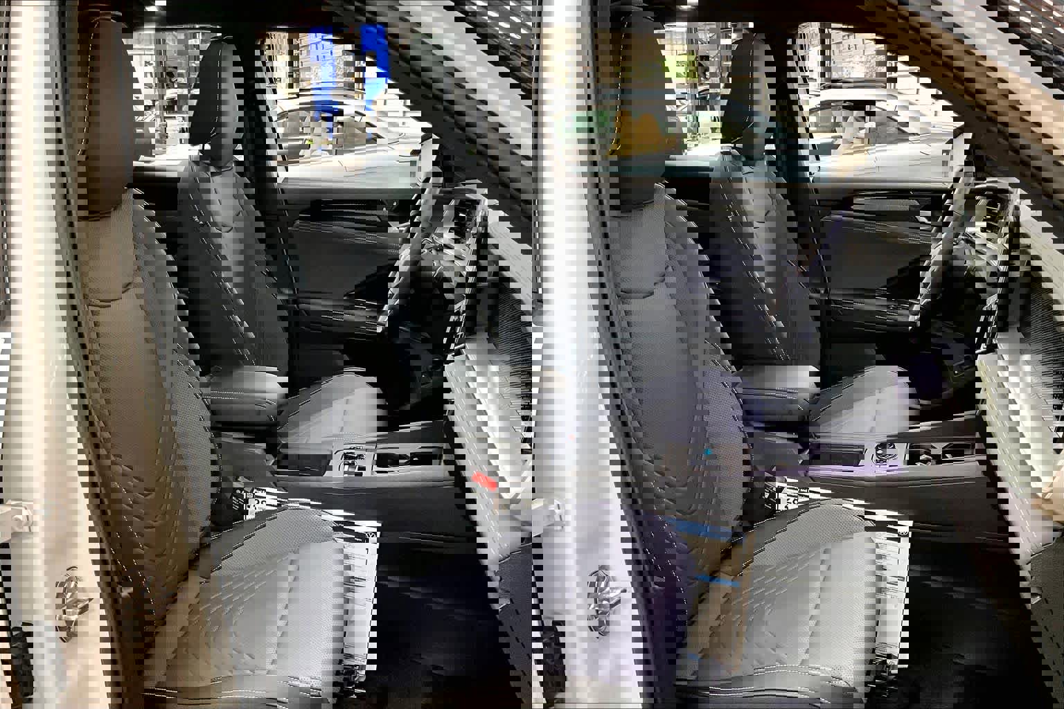 New 2026 Volkswagen Tiguan SE R-Line image 30