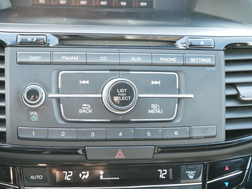 Used 2017 Honda Accord Sport image 22