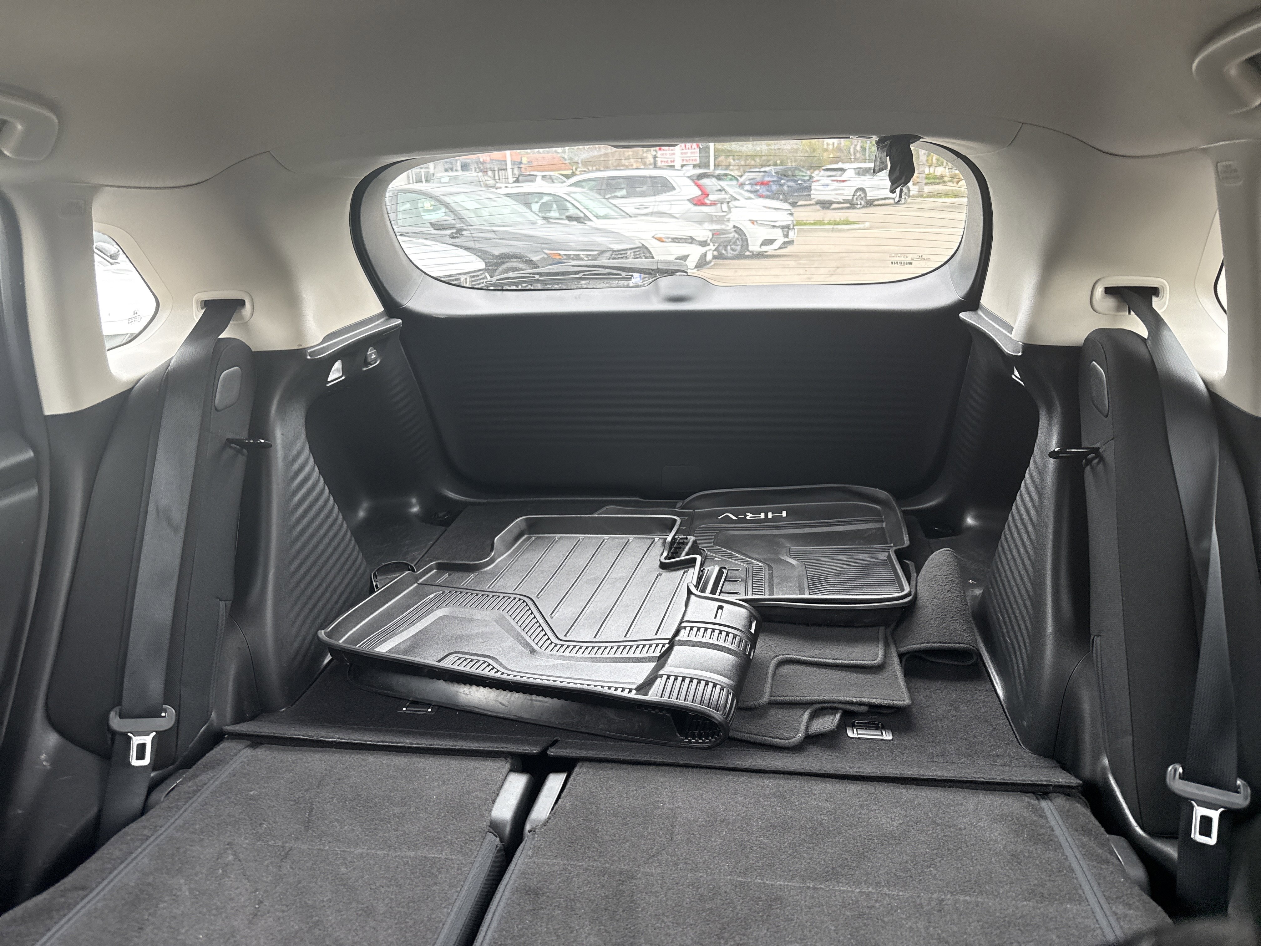 Certified 2023 Honda HR-V LX image 16