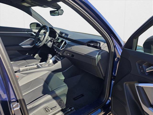 New 2025 Audi Q3 2.0T Premium w/ Convenience Package image 11
