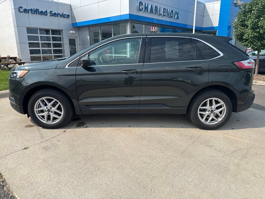 Used 2024 Ford Edge SEL w/ Convenience Package AWD/4WD image 8