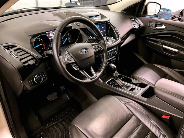 Used 2017 Ford Escape Titanium AWD/4WD image 13