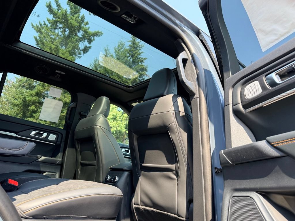 New 2026 Ford Explorer Tremor w/ Tremor Ultimate Package AWD/4WD image 24