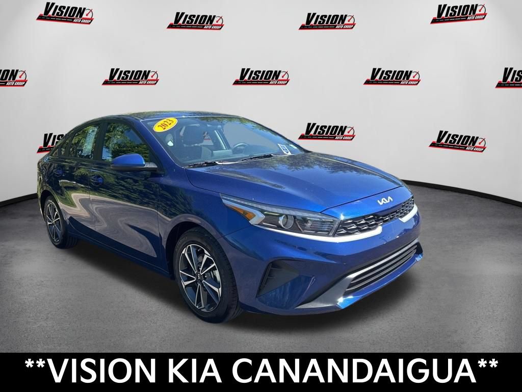 Certified 2023 Kia Forte LXS FWD image 3
