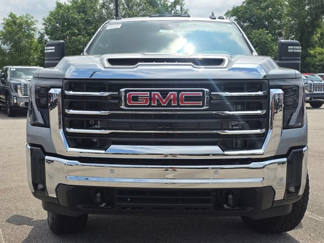New 2026 GMC Sierra 3500 SLE w/ SLE Value Package AWD/4WD image 11