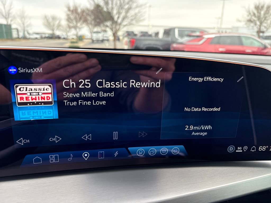 New 2026 Cadillac Vistiq Luxury image 34