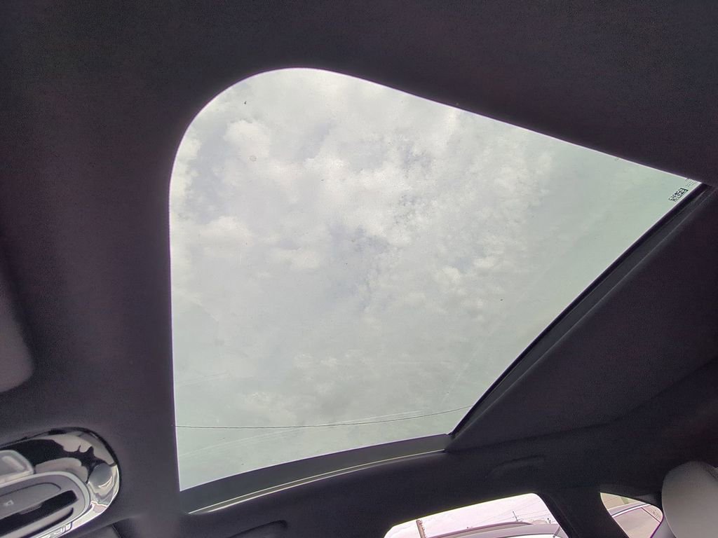 New 2026 Hyundai Tucson Limited image 24