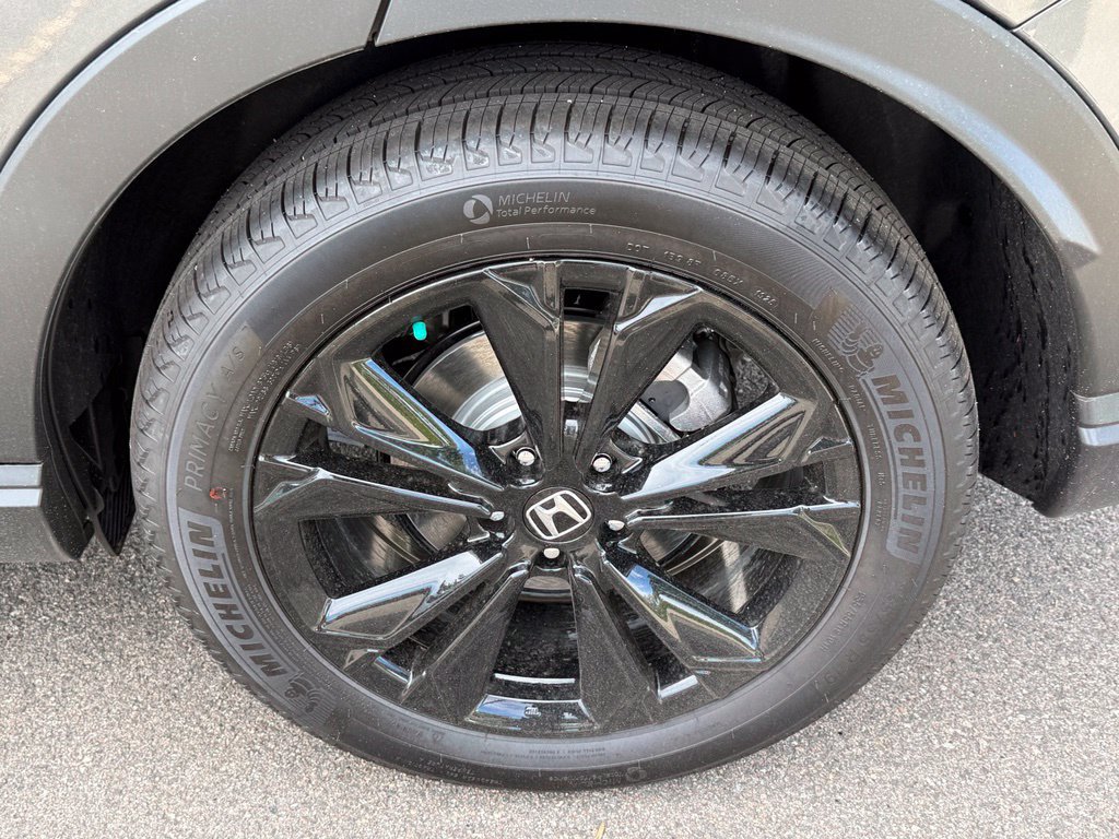 Certified 2026 Honda CR-V Sport Touring image 12