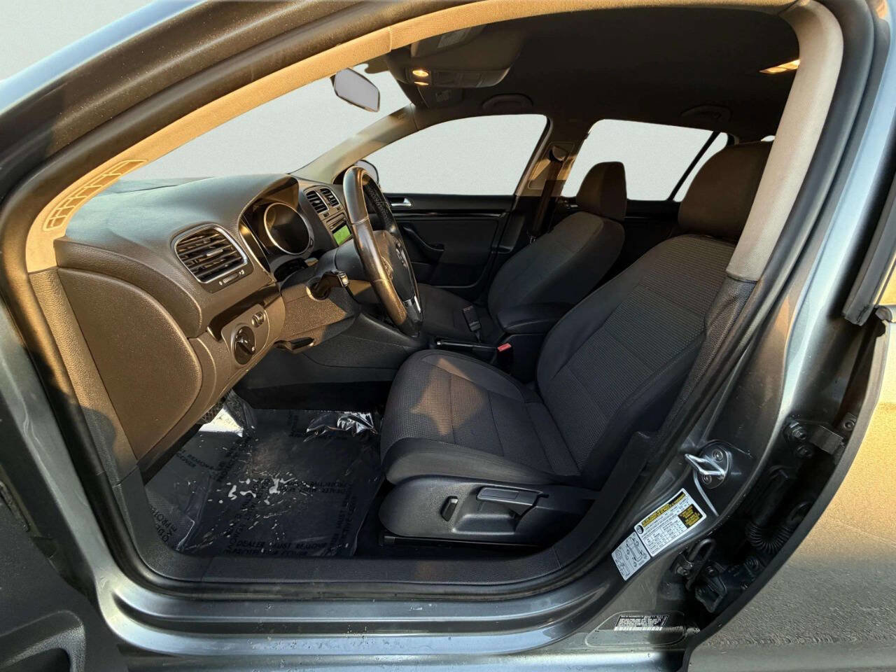 Used 2013 Volkswagen Jetta S image 18