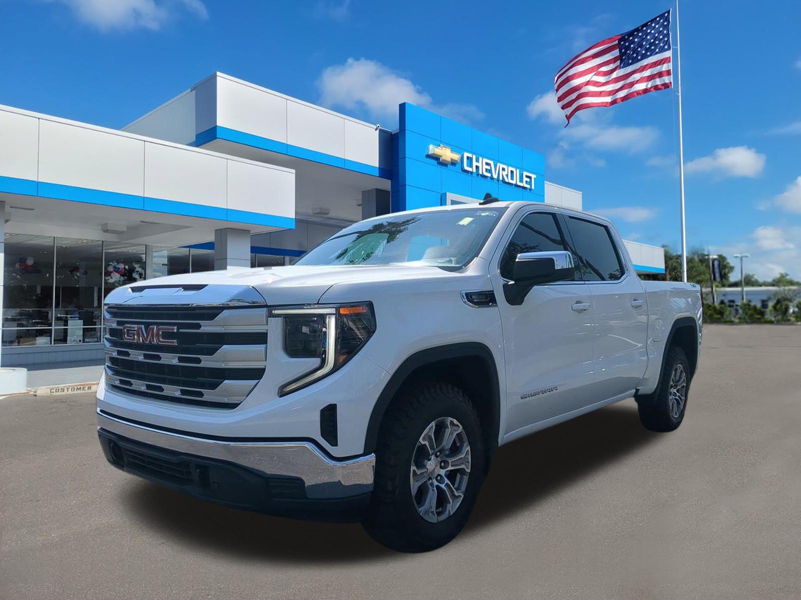 Used 2023 GMC Sierra 1500 SLE AWD/4WD image 9