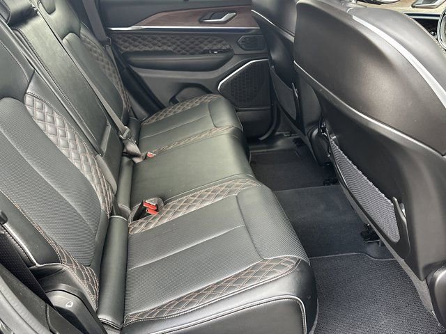 Certified 2024 Jeep Grand Cherokee Summit w/ Adv Protech Group IV image 17