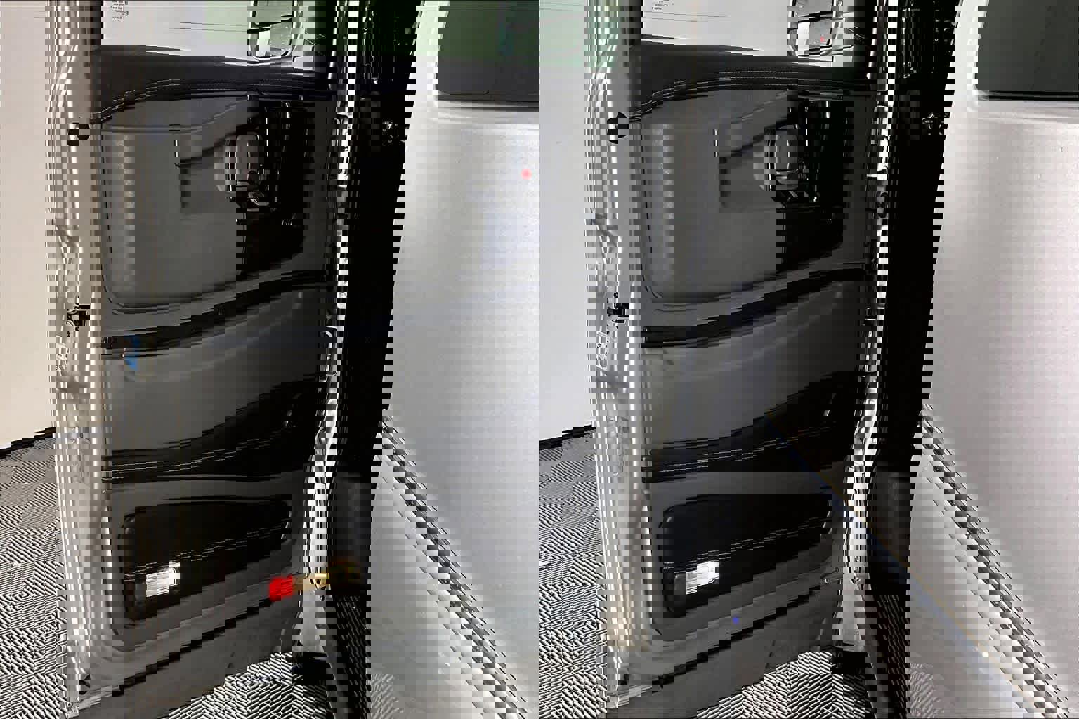 Used 2021 Chevrolet Express 2500 LS w/ Enhanced Convenience Package image 18