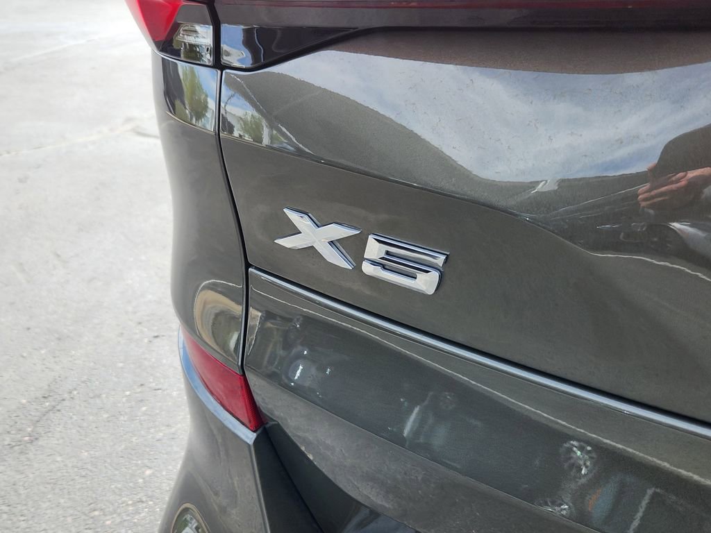 Used 2025 BMW X5 xDrive40i w/ Executive Package AWD/4WD image 31