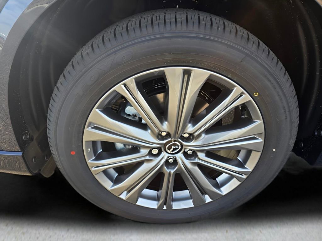 New 2025 MAZDA CX-5 Signature image 30