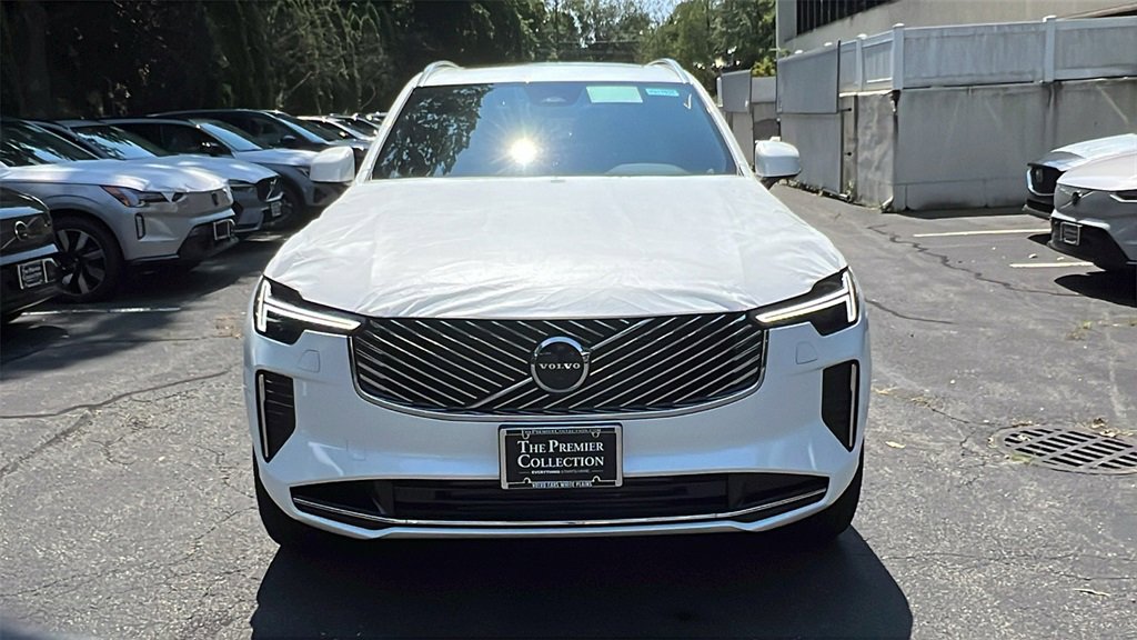 New 2026 Volvo XC90 T8 Plus image 6