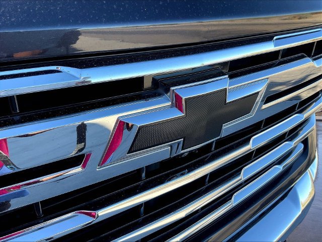 Used 2024 Chevrolet Silverado 3500 LTZ w/ LTZ Plus Package AWD/4WD image 33