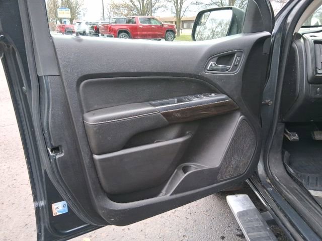 Used 2018 GMC Canyon SLT w/ Trailering Package image 9