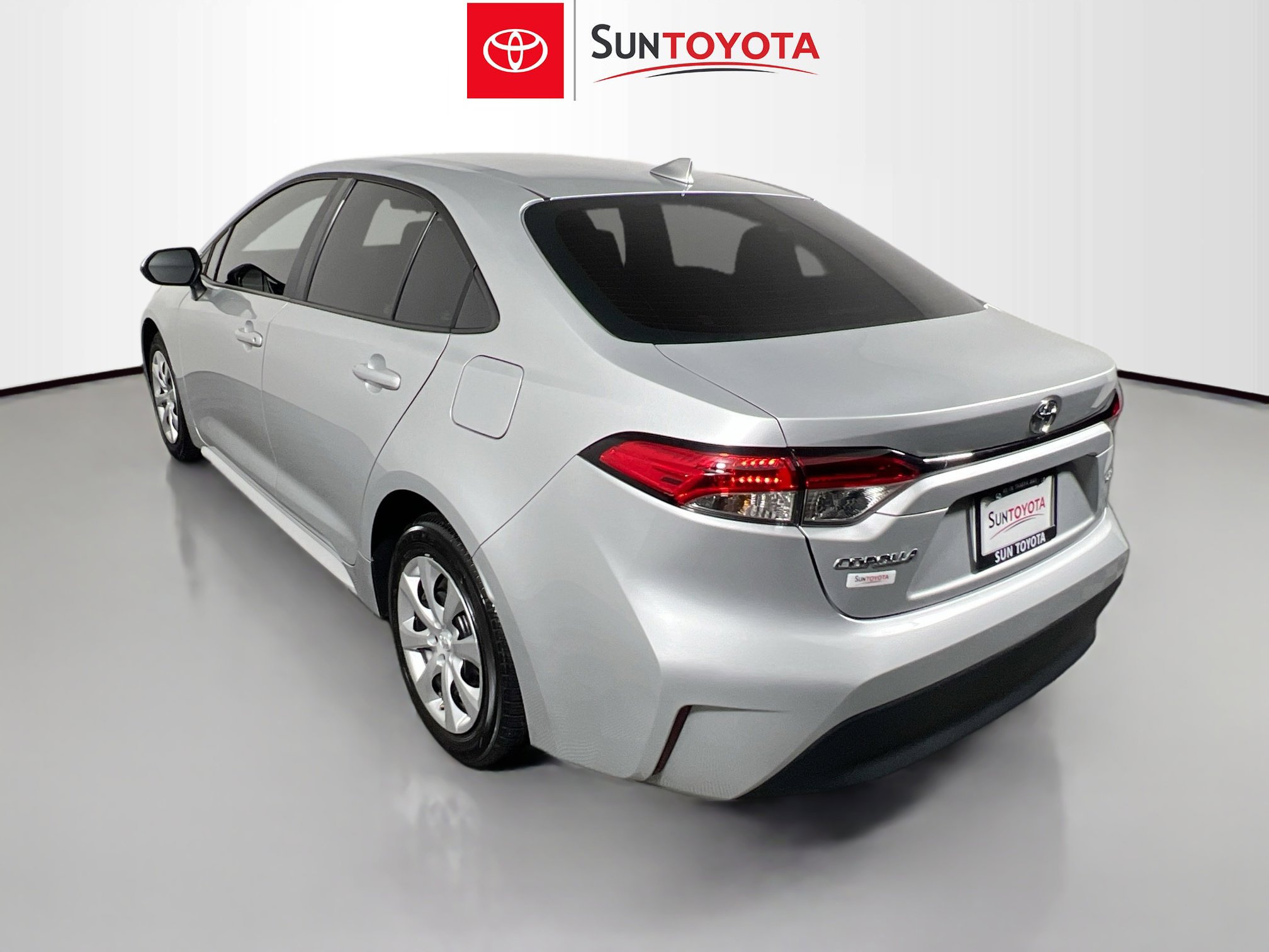Used 2024 Toyota Corolla LE image 6