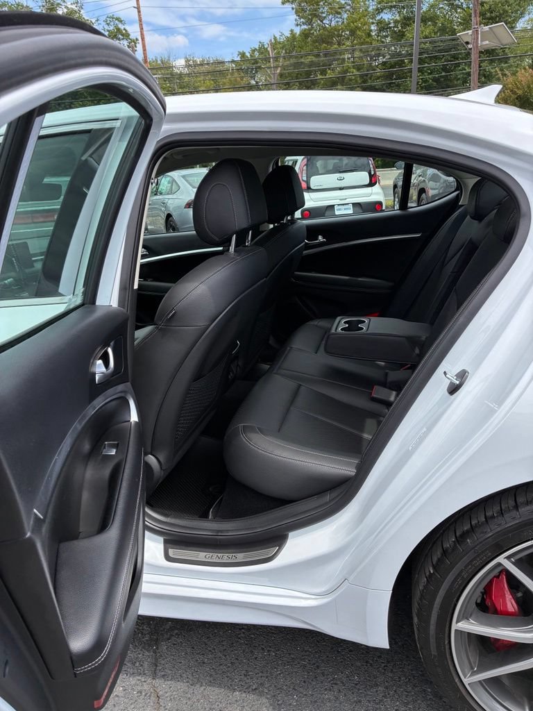 Used 2025 Genesis G70 2.5T AWD/4WD image 21