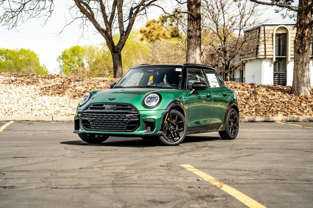 New 2026 MINI Cooper S image 1