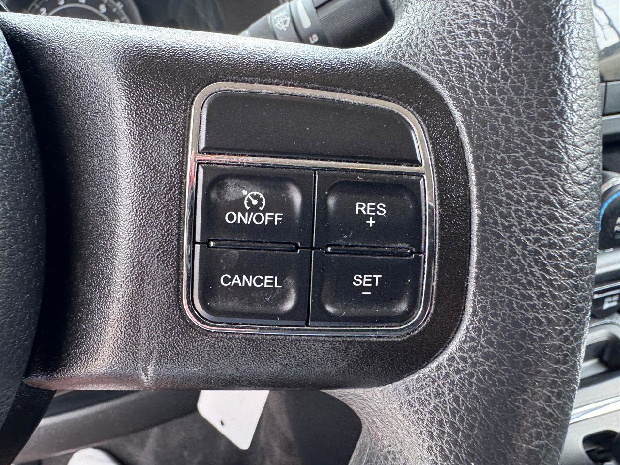 Used 2015 Jeep Patriot Sport w/ Power Value Group FWD image 23