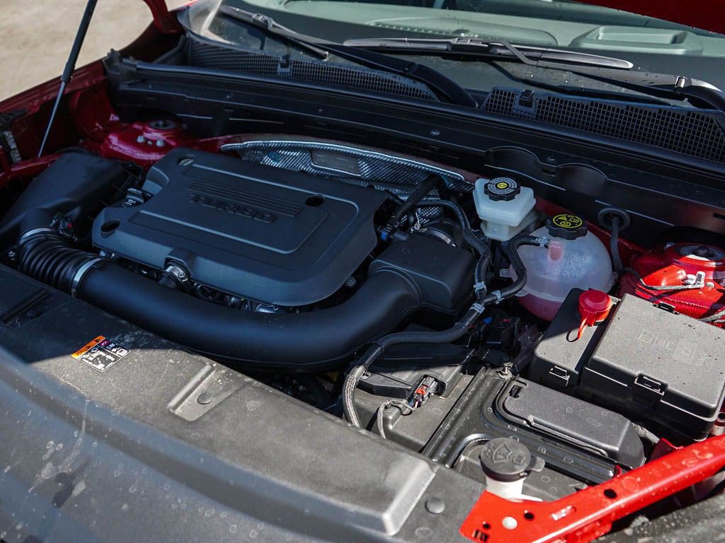 New 2025 Buick Envision Sport Touring image 7