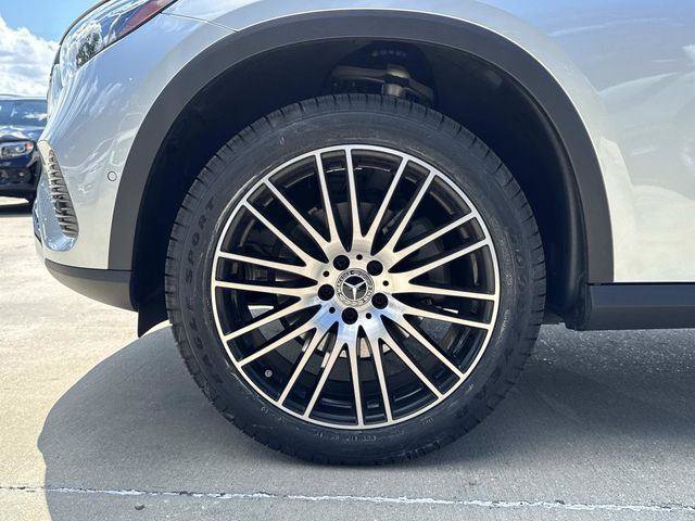 Certified 2023 Mercedes-Benz GLC 300 image 4
