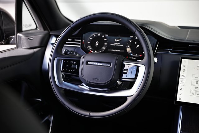 New 2025 Land Rover Range Rover Long Wheelbase SE image 34