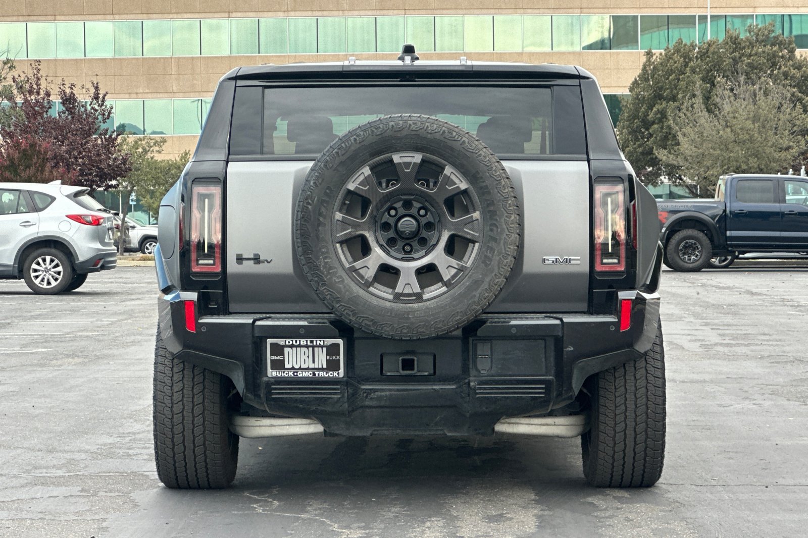 Used 2026 GMC Hummer EV 3X w/ Carbon Fiber Edition Package AWD/4WD image 5