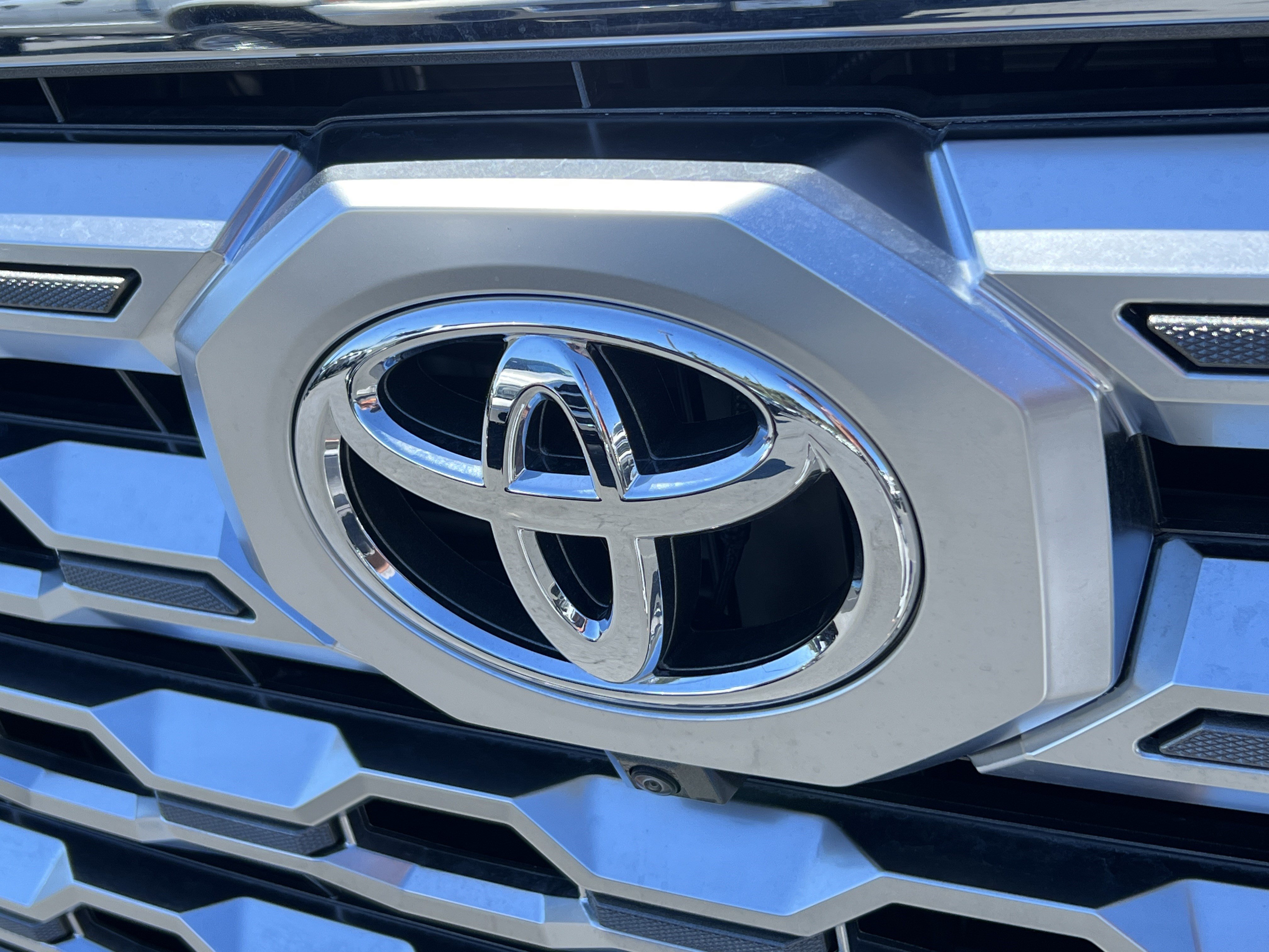 Used 2025 Toyota Tundra 1794 Edition AWD/4WD image 8