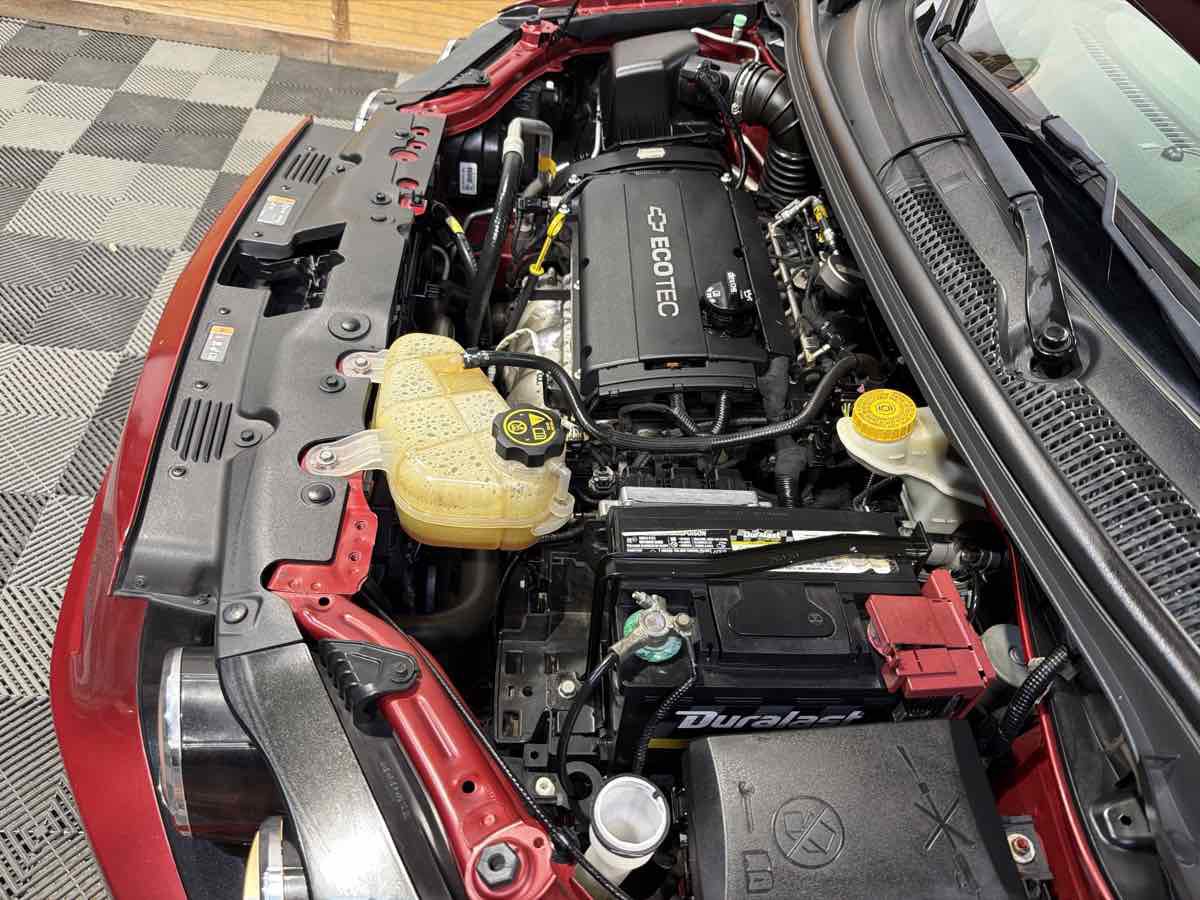 Used 2014 Chevrolet Sonic LT image 30