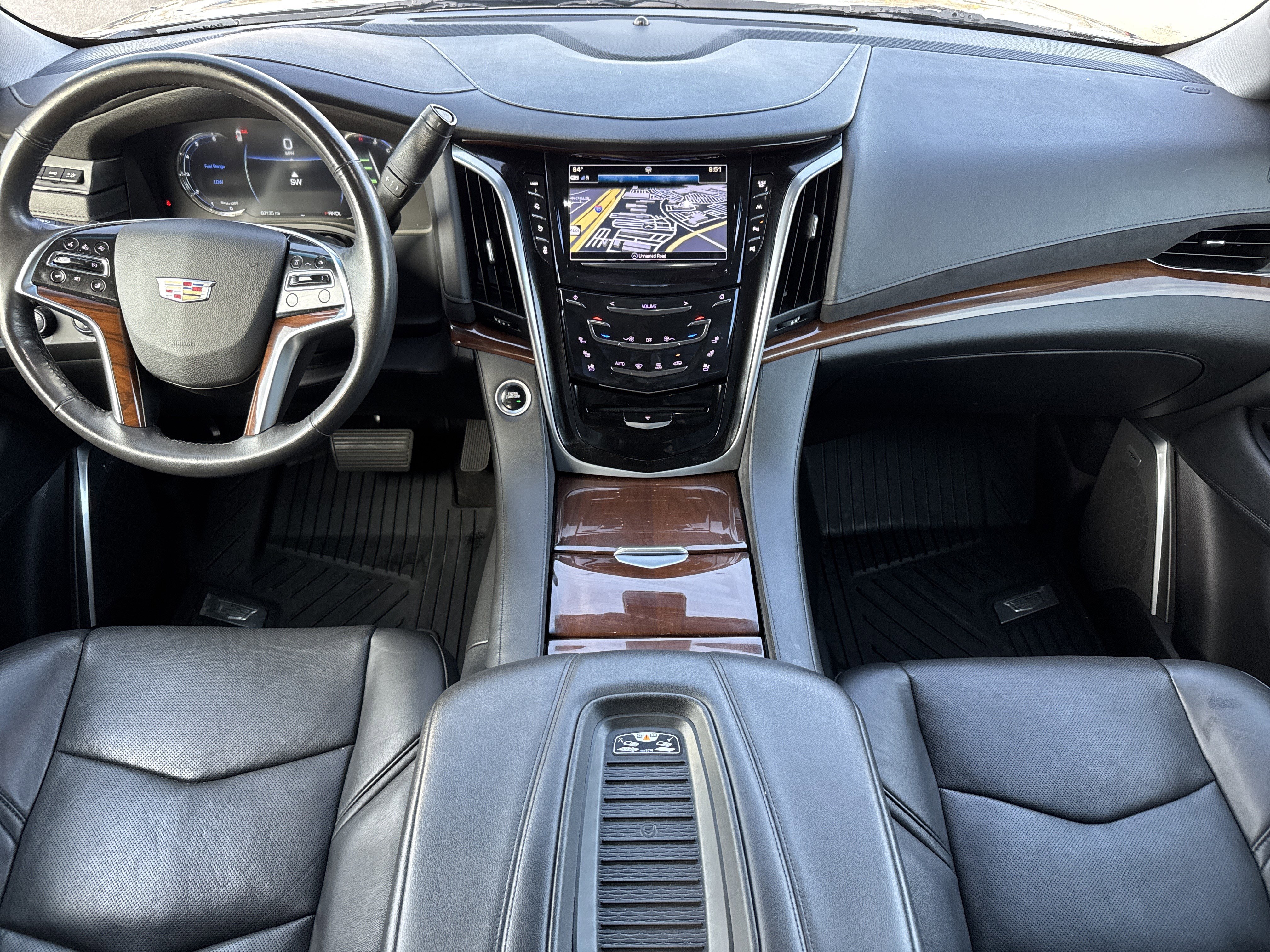 Used 2020 Cadillac Escalade Luxury image 30
