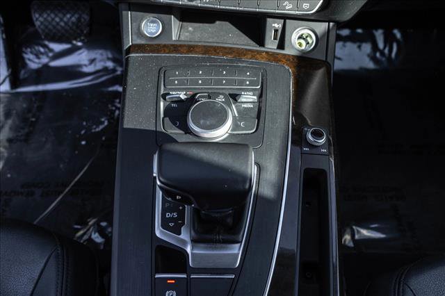 Used 2019 Audi Q5 2.0T Premium image 18