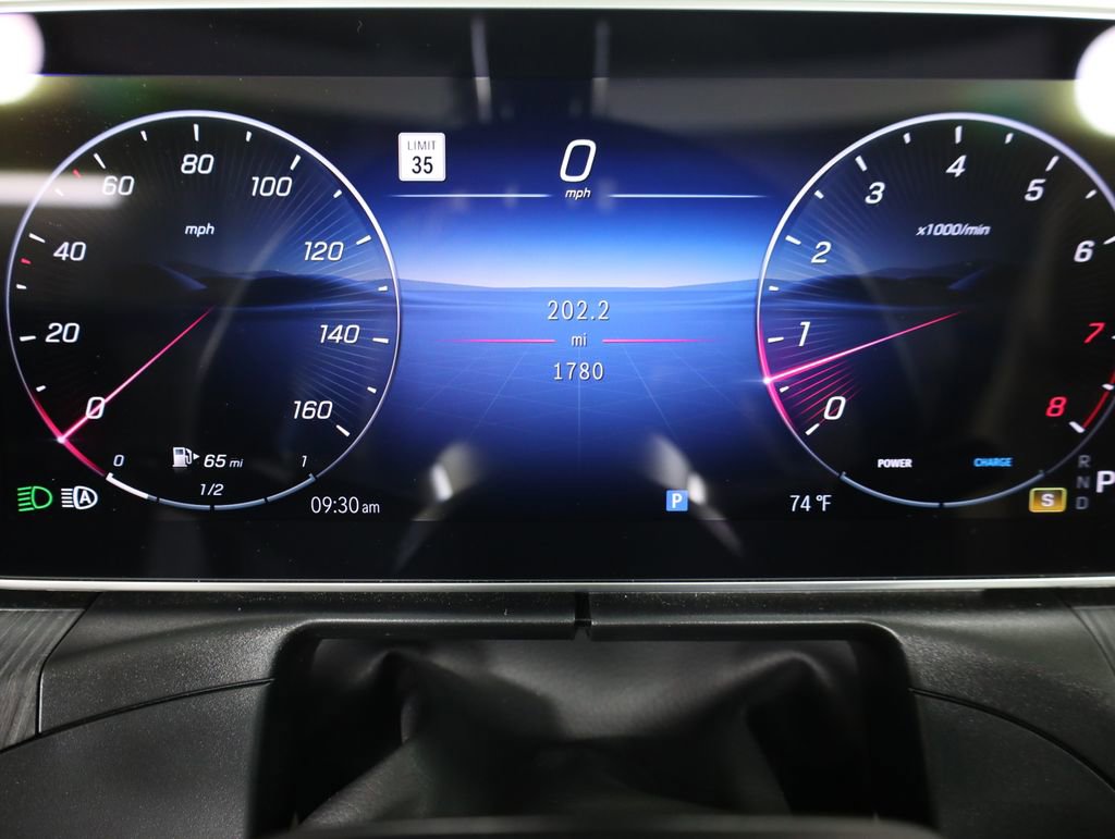 Used 2025 Mercedes-Benz CLE 450 4MATIC Cabriolet image 14