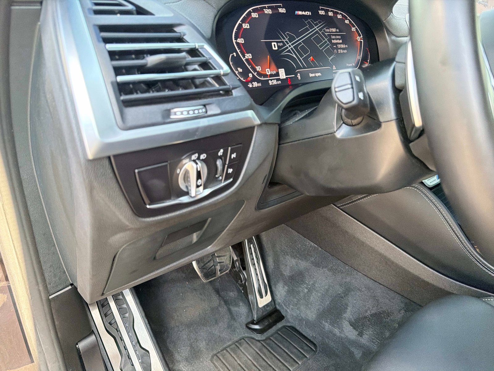 Used 2023 BMW X4 M40i image 42