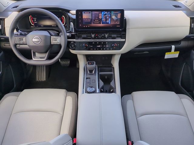 New 2026 Nissan Pathfinder SL w/ SL Premium Package AWD/4WD image 11